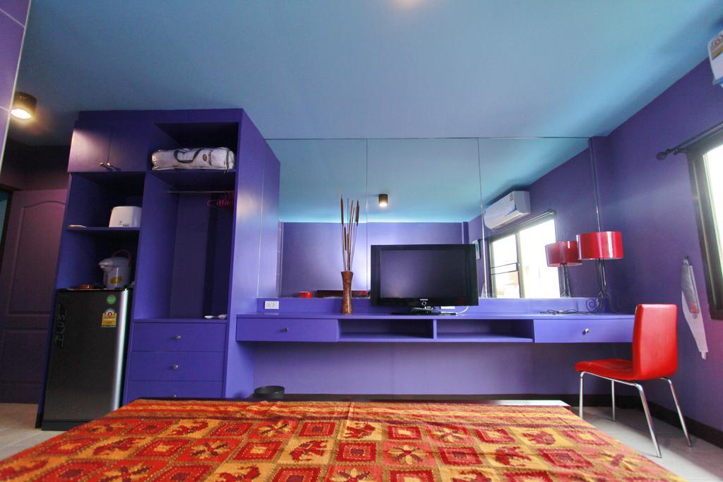 Chez Pom Hotel Chiang Mai Bagian luar foto