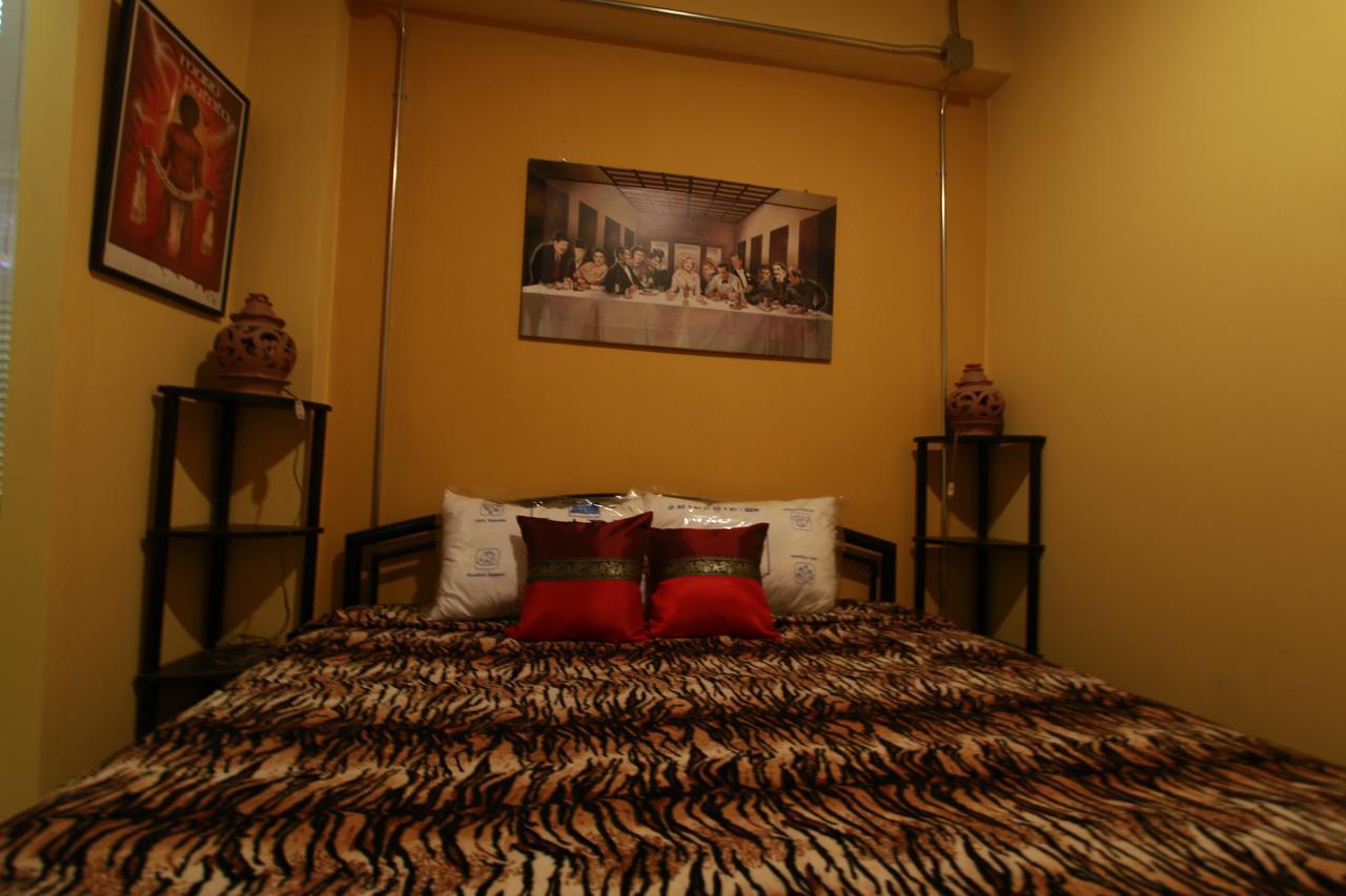 Chez Pom Hotel Chiang Mai Bagian luar foto
